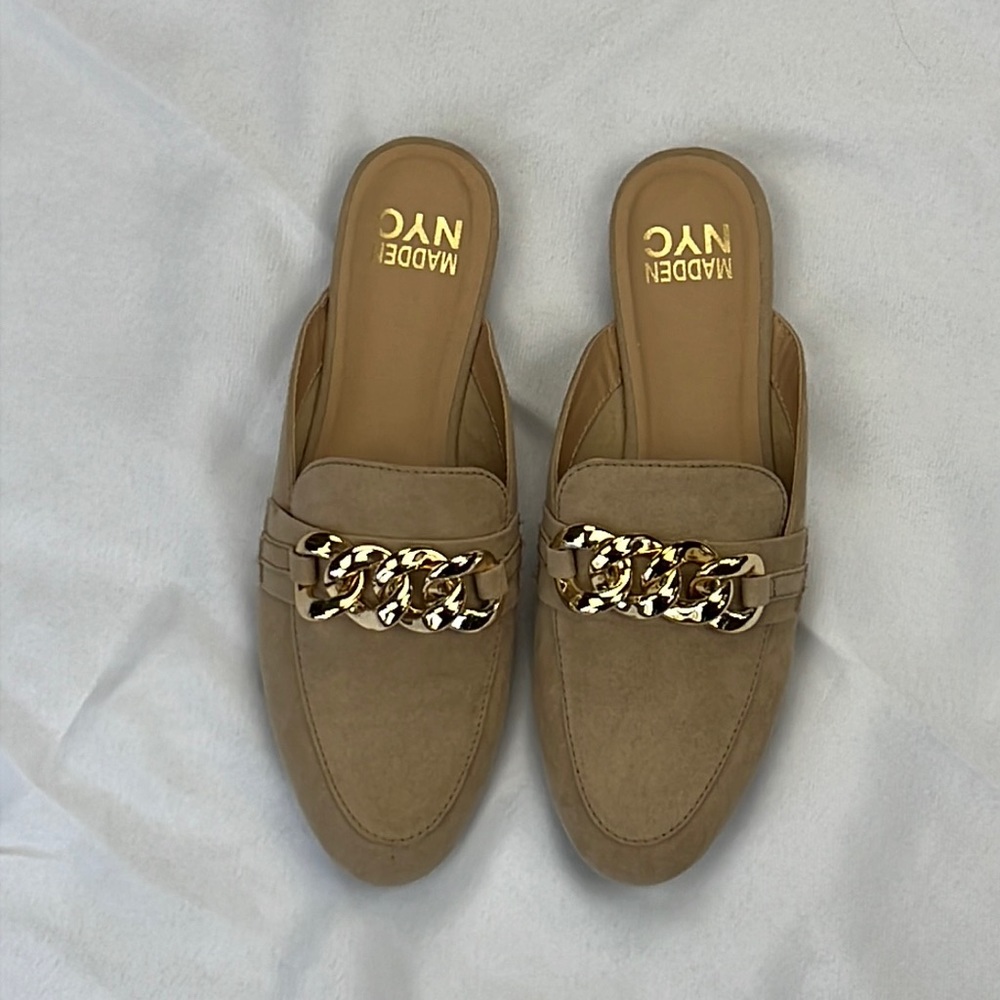 Madden NYC Tan Mules with Gold Tone Chain